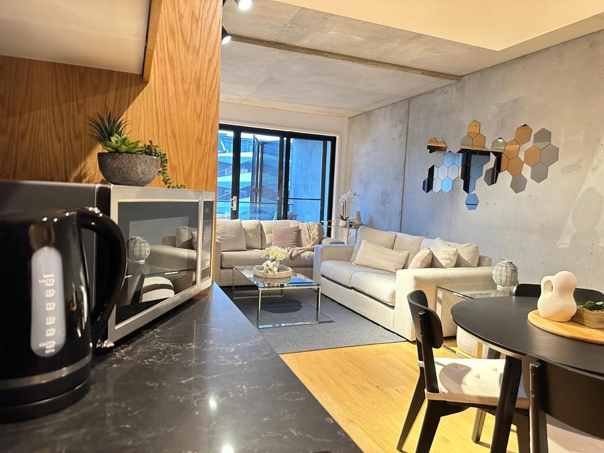 Palko - Luxury In The City แคนเบอร์รา ภายนอก รูปภาพ